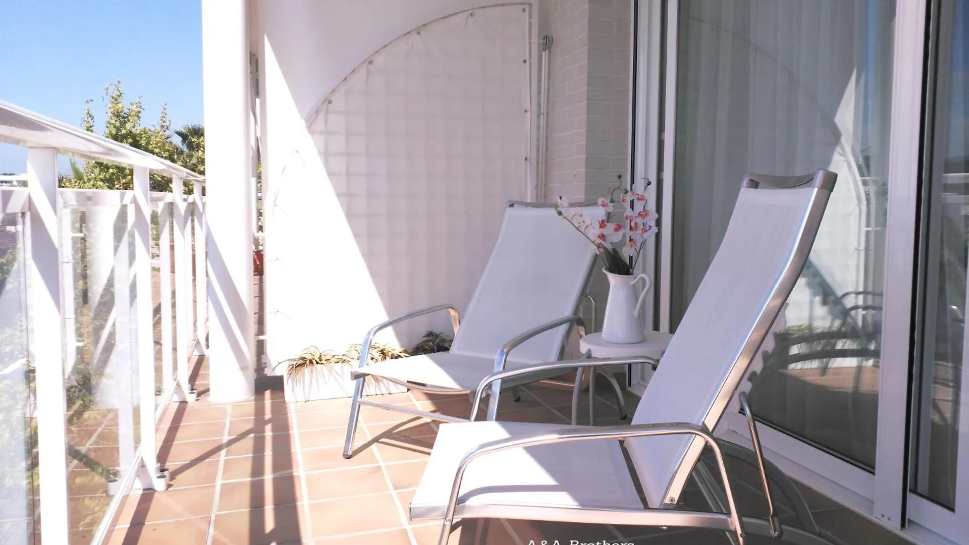 A&A Brothers Boutique -Marina Port D'Aro- S'Agaro Španělsko